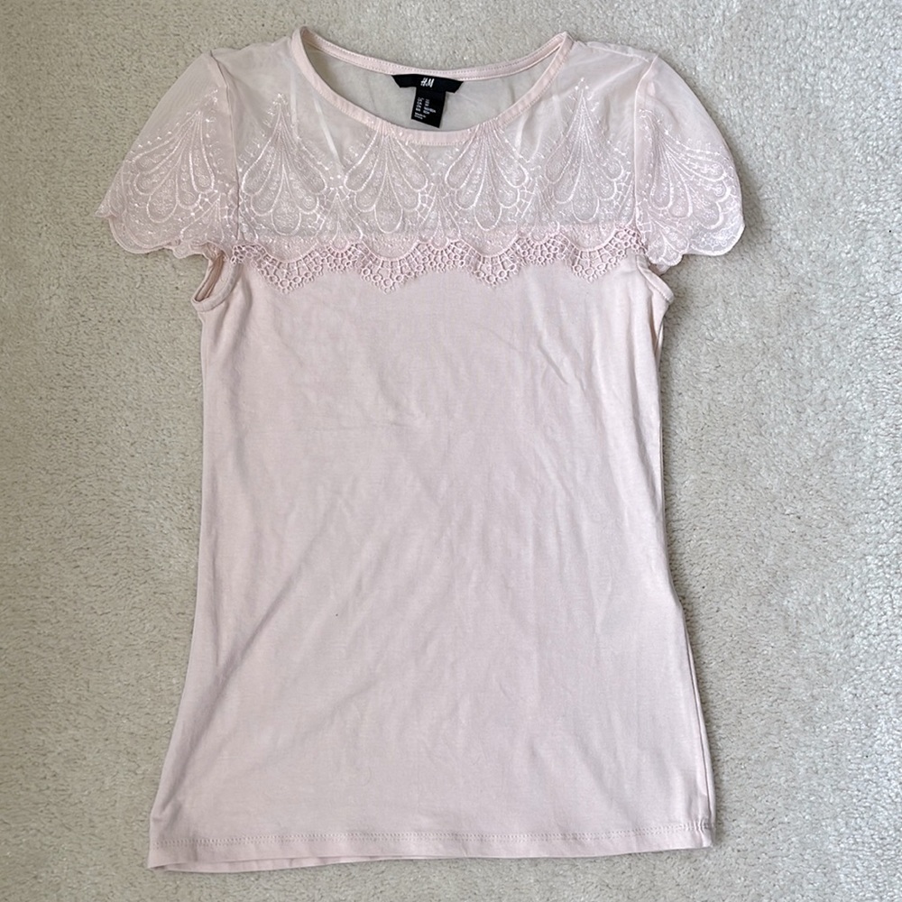 H&M short sleeve top